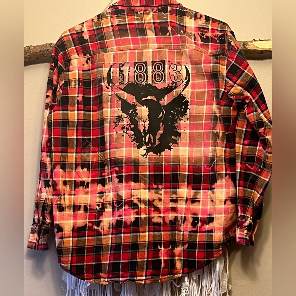 Custom design flannels - Picture 1 of 3